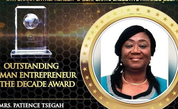 Outstanding woman entrepreneur of the decade award